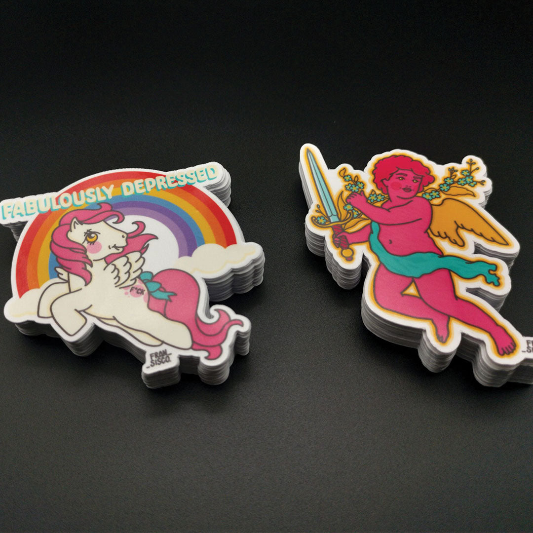 Adesivi vinile personalizzati applicati su superficie