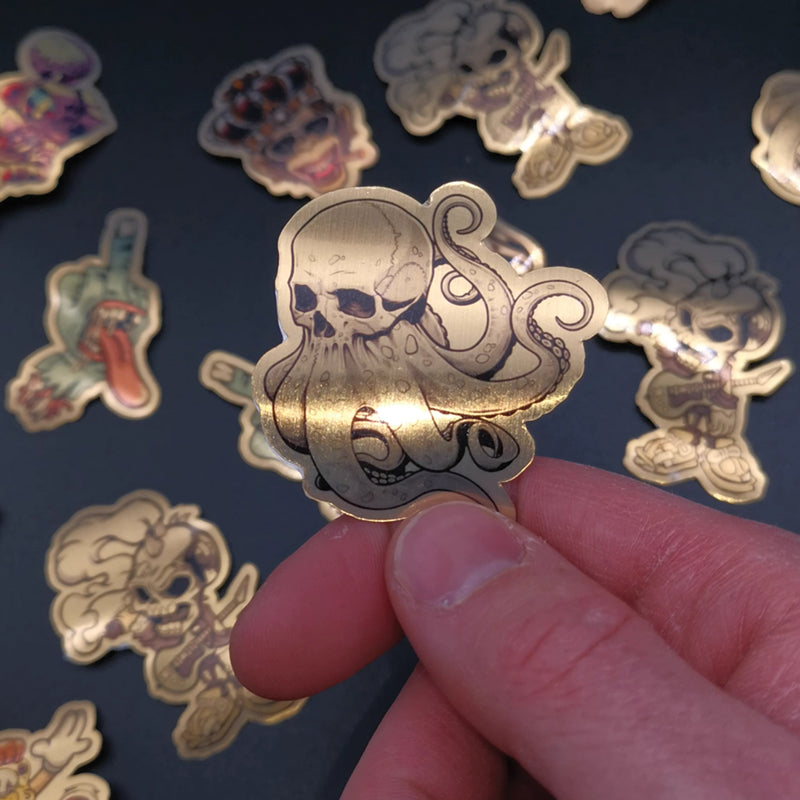 Adesivi metallizzati oro con logo personalizzato