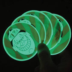 Sticker fotoluminescenti personalizzati